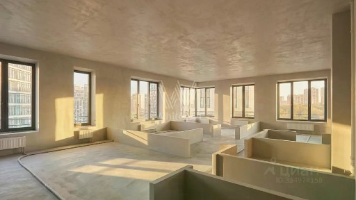 Продается 3-комн. квартира, 136 м²