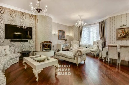 Продается 4-комн. квартира, 143,1 м²
