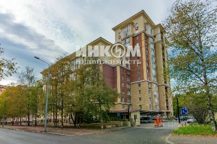 Продается 5-комн. квартира, 155,4 м²