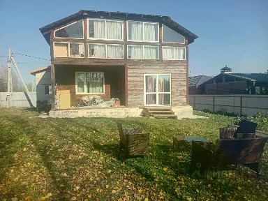 Продается 2-этажный дом, 150 м²