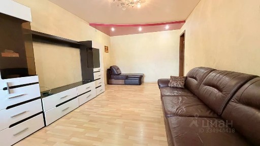Продается 3-комн. квартира, 70,6 м²