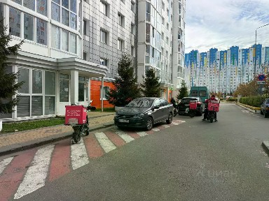 Продается торговая площадь, 259 м²