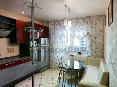 Продается 2-комн. квартира, 65,8 м²