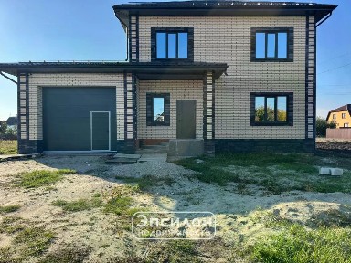 Продается 2-этажный дом, 177 м²
