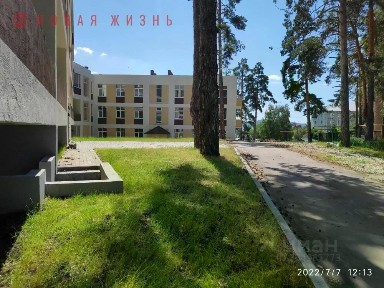 Продается 2-комн. квартира, 179,6 м²