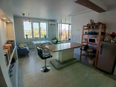 Продается 2-комн. квартира, 77,9 м²