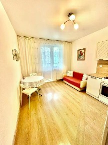 Продается 2-комн. квартира, 57,1 м²