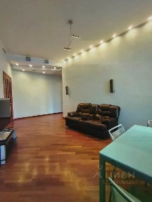 Продается 1-комн. квартира, 69,7 м²