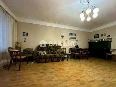 Продается 2-комн. квартира, 70 м²