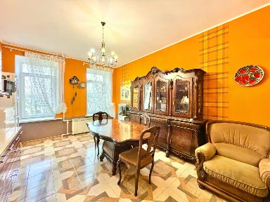 Продается 2-комн. квартира, 68 м²