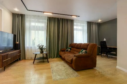 Продается 2-комн. квартира, 67 м²