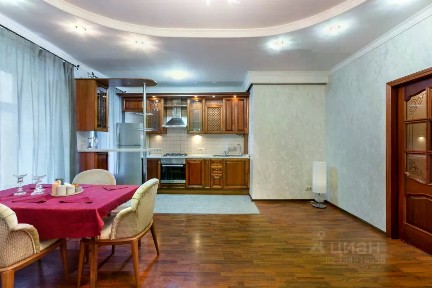Продается 2-комн. квартира, 87 м²