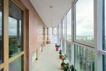 Продается 3-комн. квартира, 103 м²