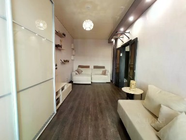 Продается 1-комн. квартира, 43 м²