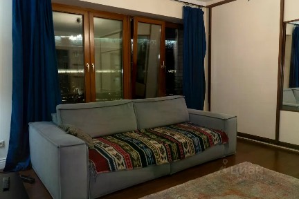 Сдается 2-комн. квартира, 65 м²