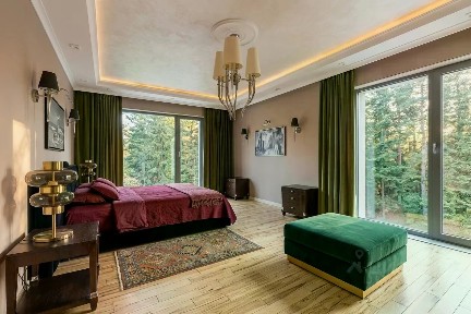 Сдается 5-комн. квартира, 235 м²