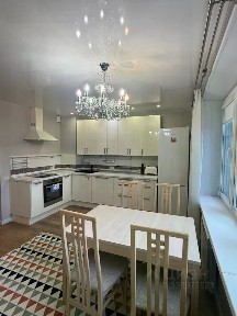 Сдается 4-комн. квартира, 90 м²