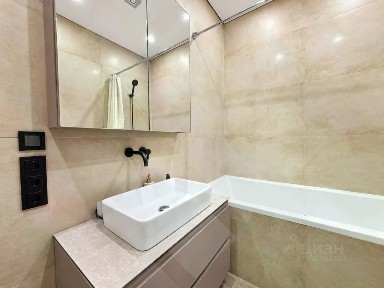 Сдается 2-комн. квартира, 72 м²