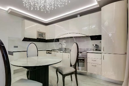 Сдается 3-комн. квартира, 101 м²