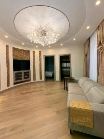 Сдается 3-комн. квартира, 105 м²