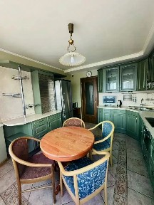 Сдается 3-комн. квартира, 90 м²