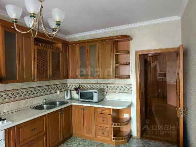 Сдается 4-комн. квартира, 113 м²