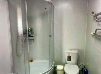 Продается 2-комн. квартира, 135 м²