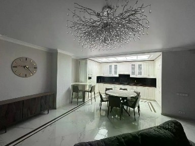 Продается 3-комн. квартира, 133,2 м²