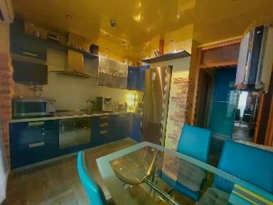 Продается 2-комн. квартира, 60 м²