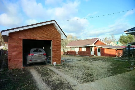 Продается 3-этажный дом, 280 м²