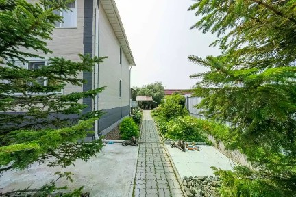 Продается 2-этажный дом, 241,4 м²