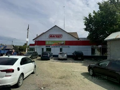 Продается торговая площадь, 957 м²