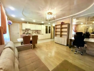 Продается 3-комн. квартира, 70 м²