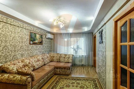 Продается 4-комн. квартира, 61 м²