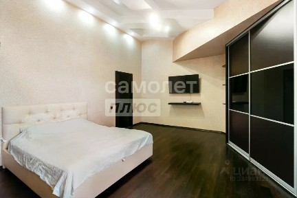 Продается 3-комн. квартира, 125,9 м²