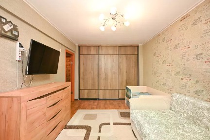 Продается 2-комн. квартира, 48,6 м²