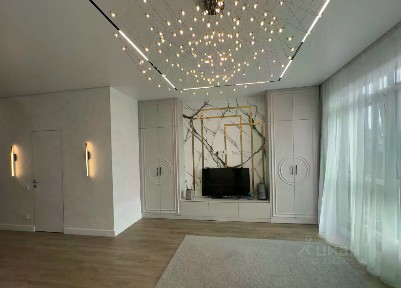 Продается 4-комн. квартира, 116,8 м²