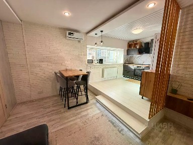 Продается 3-комн. квартира, 68,4 м²