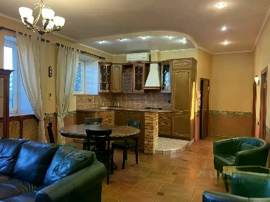 Сдается 4-комн. квартира, 101,6 м²