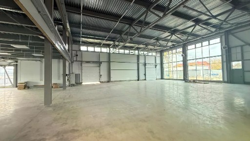 Сдается склад, 2 000 м²