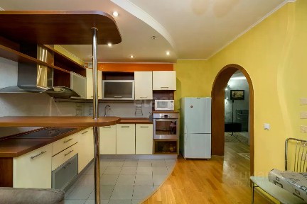 Продается 2-комн. квартира, 68,6 м²
