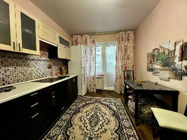 Продается 2-комн. квартира, 52 м²