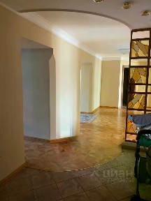 Продается 4-комн. квартира, 141,4 м²