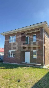 Продается 2-этажный дом, 180 м²
