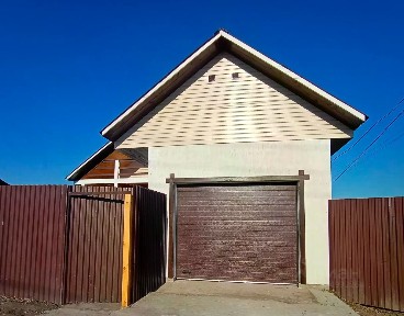 Продается 2-этажный дом, 210 м²