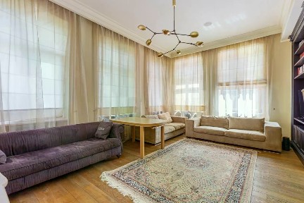 Сдается 2-этажный коттедж, 500 м²