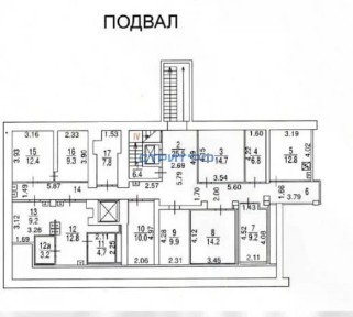 Продается торговая площадь, 389 м²