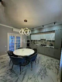 Продается 2-этажный дом, 120 м²