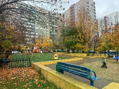 Москва, ЮЗАО, р-н Теплый Стан, ул. Академика Варги, 1
