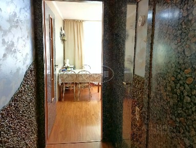 Продается 2-комн. квартира, 49,4 м²